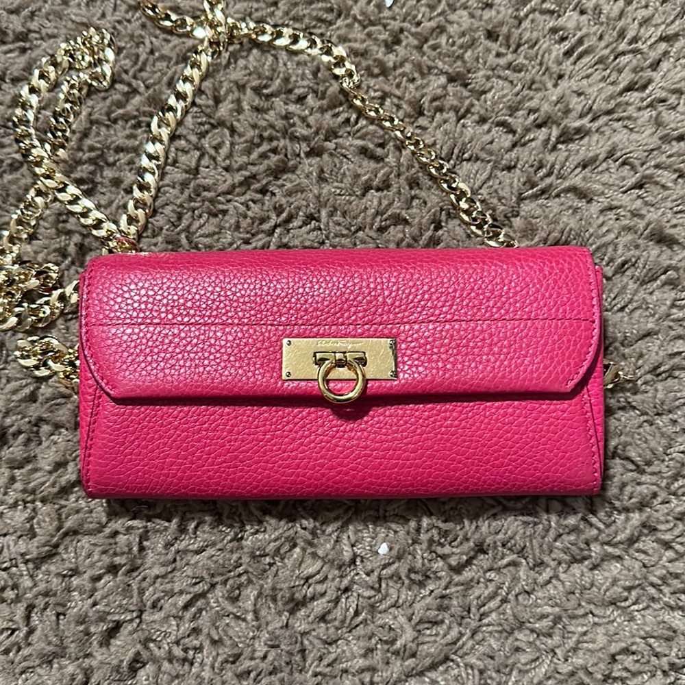 Authentic Salvatore Ferragamo Wallet - Picture 1 of 8